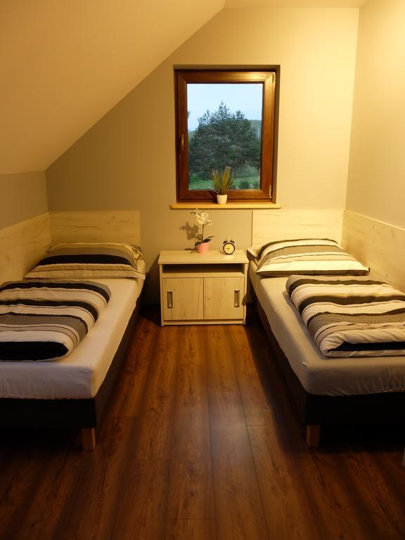 Apartament Pozytywka Tenczynek Esterno foto